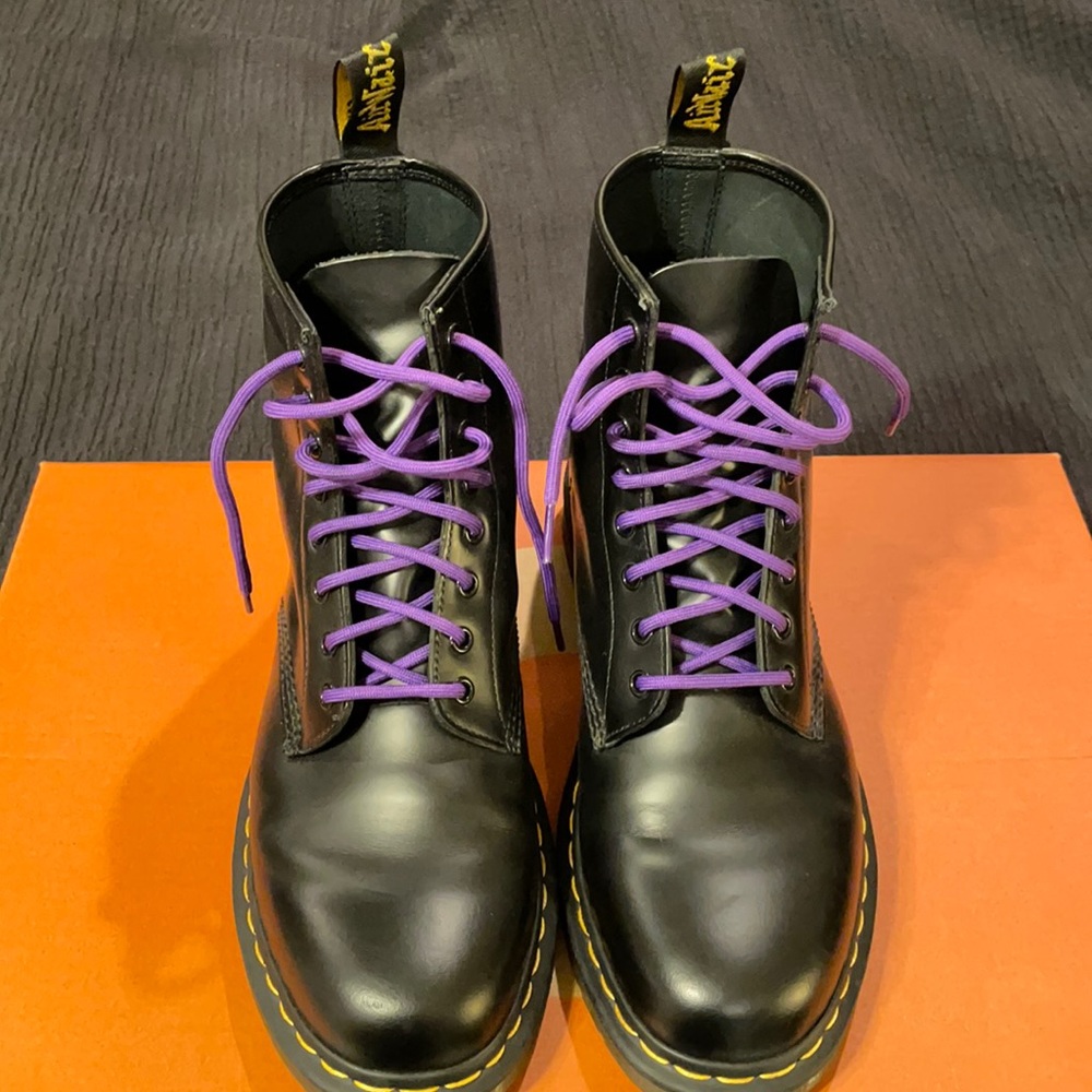 Dr. Martens 1460 UNISEX Women’s 12 / Men’s size 11